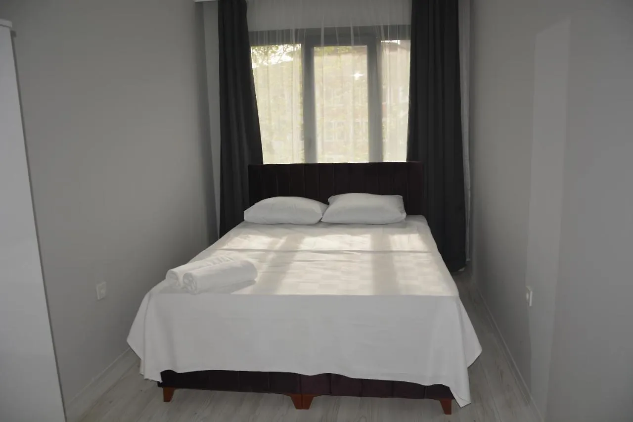 ترابزون Loya Apartments