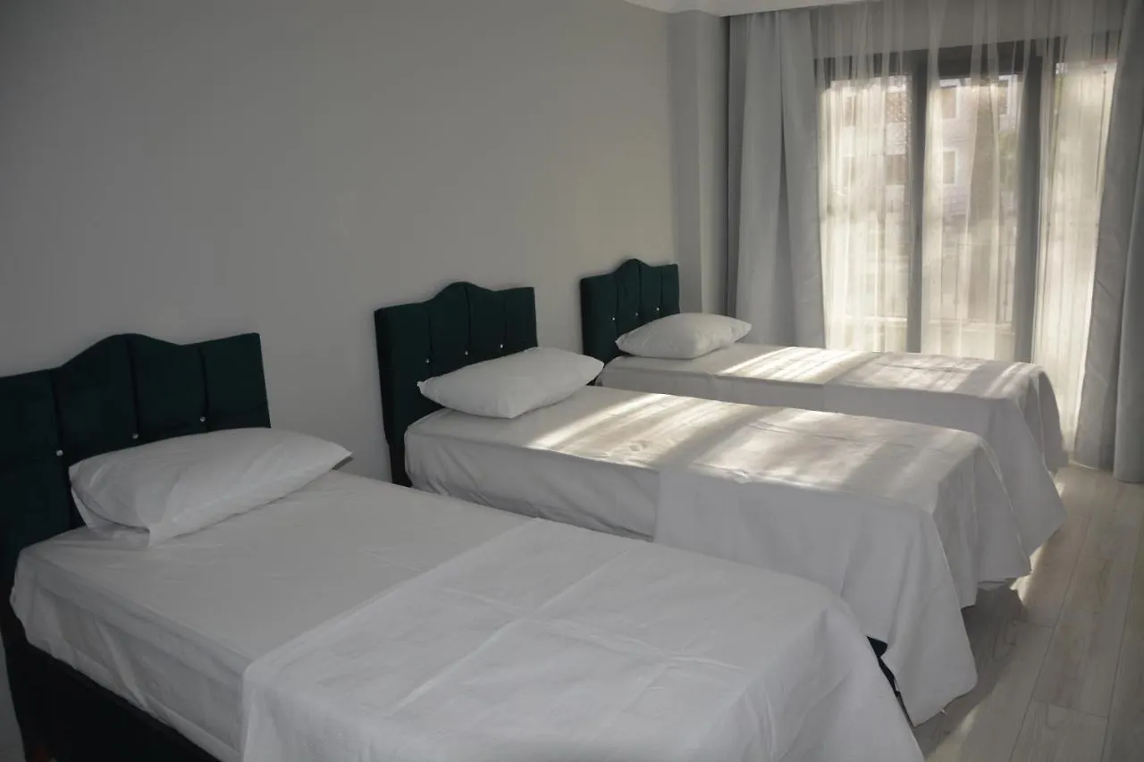 ترابزون Loya Apartments 0*,