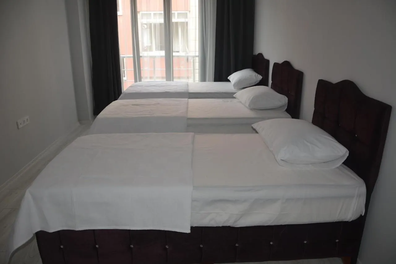 ترابزون Loya Apartments