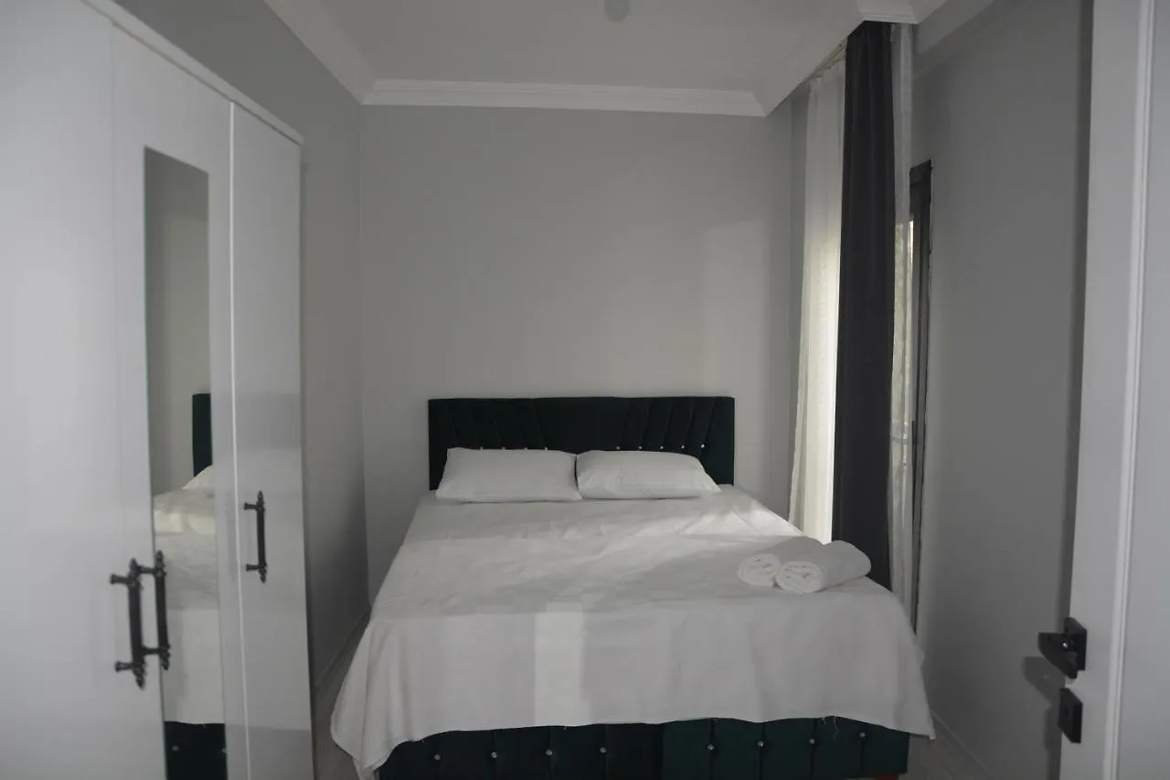 ترابزون Loya Apartments